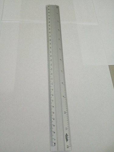 Regla De Metalica O Alumino  Iteca 30 Cm 