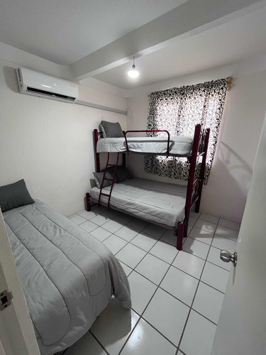Casa En Condominio Con Alberca Compartida En Xochitepec Mor.