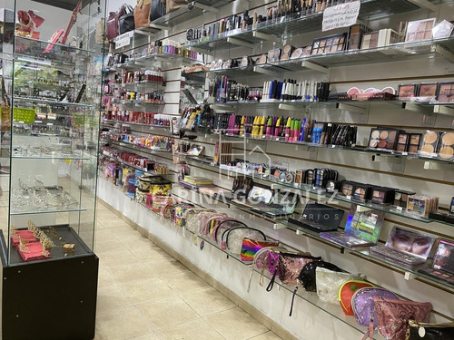 Imagen 4 de 6 de Venta De Fondo De Comercio J