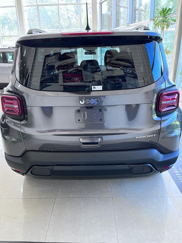 Imagen 15 de 22 de Renegade Sport 2022
