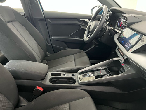 Audi A3 1.4 Sedán 35tfsi Dynamic At Dsg