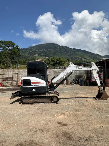 Bobcat E42 Año 2020
