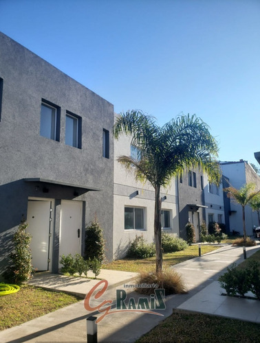 Imagen 3 de 11 de Emprendimiento Duplex En Venta A Estrenar Costa Rica 1593 Ituzaingo. Retasado!!