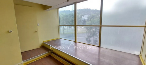 Gran Local En Av. Andrés Bello | Ubicación Privile...
