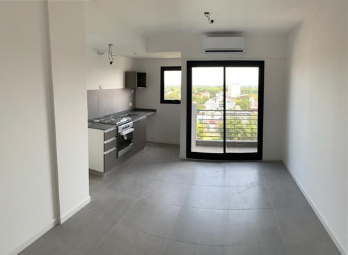 Imagen 3 de 10 de Hermoso Departamento En Venta En Banfield Este