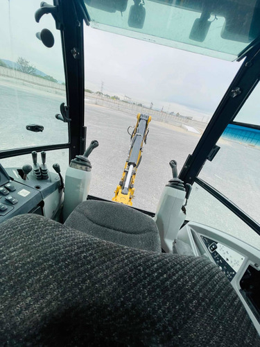 Imagen 12 de 13 de Caterpillar 420 E