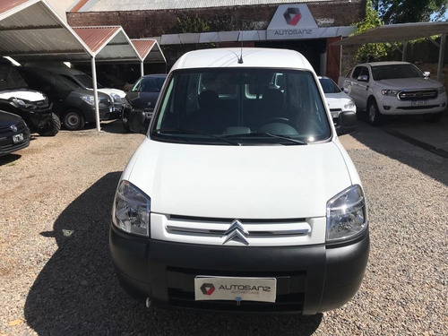 Imagen 3 de 12 de Citroën Berlingo 1.6 Nafta Bussines 75cv - 2022 - 0 Km