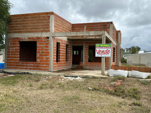 Casa En Venta Colón A Terminar
