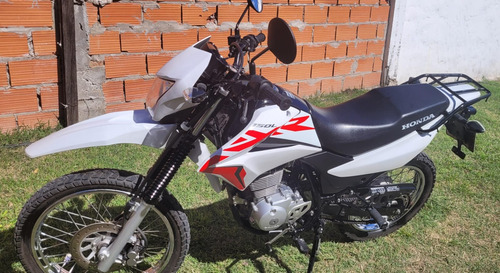 Honda Xr 150 L Color Blanca Motor 10 Puntos 16.0000 Km Titul
