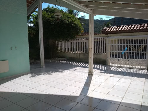 Imagem 3 de 14 de Casa No Centro De Mongaguá
