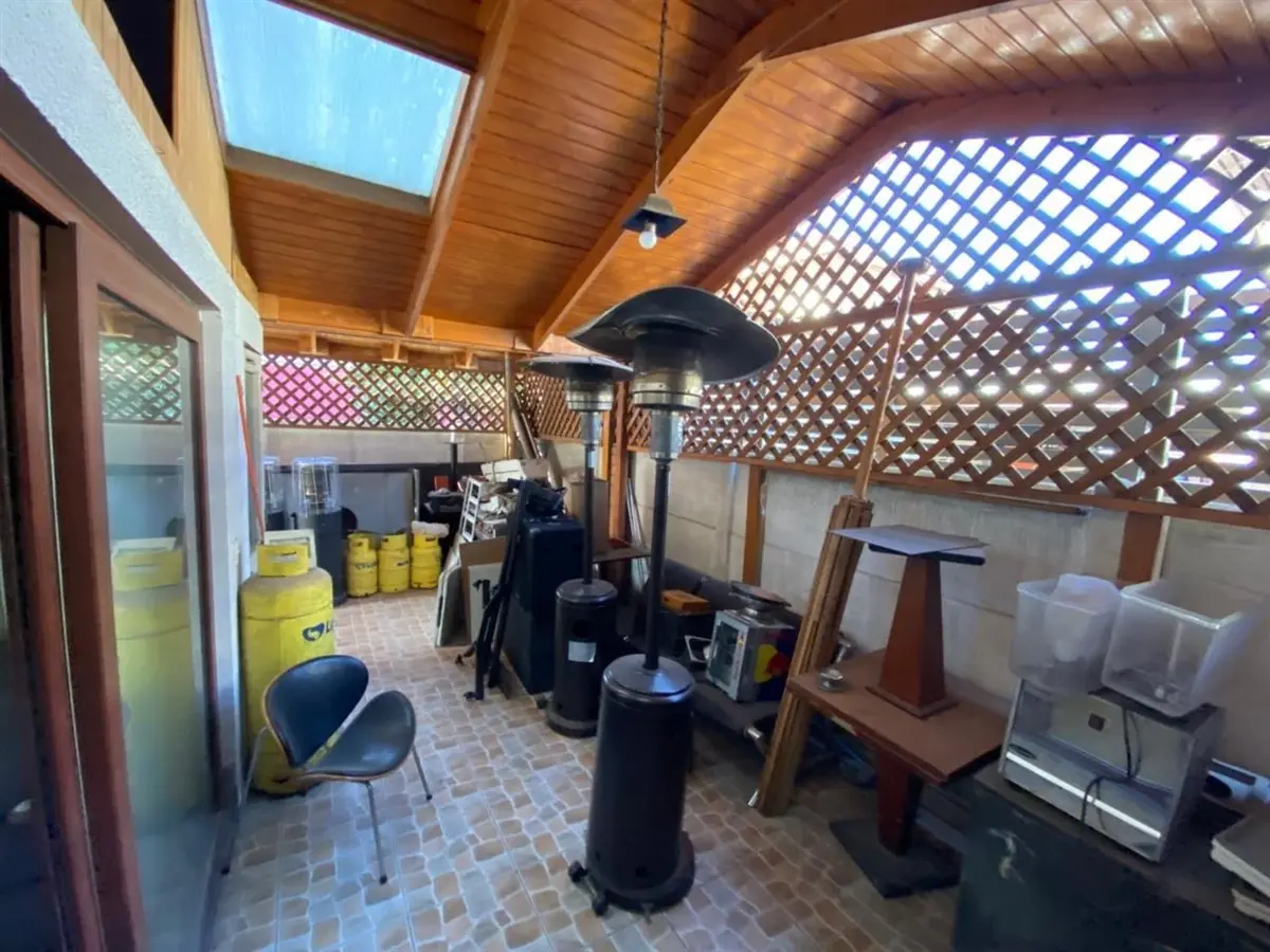 Imagen 2 de 18 de Casa En Venta De 4 Dorm.3 Baños En Quilicura