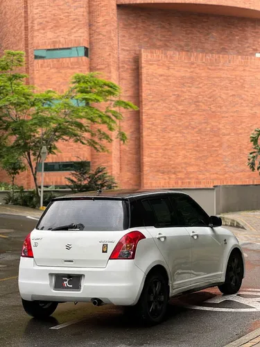 Suzuki Swift 1.5 Gl