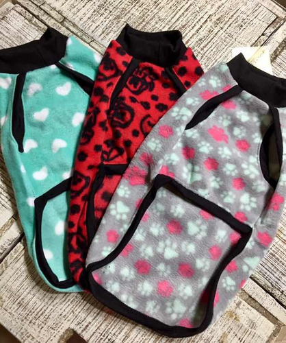 Capas Polar Simple Estampada Tipo Bucitos Talle 6 Largo 55cm