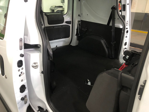Kangoo Express 5 Asientos (ns)