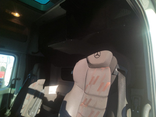 Camion Mercedes 2533, Año 2017, Carroceria Plana