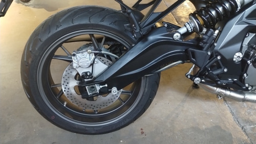 Imagen 2 de 16 de Benelli Tnt 600 S Linea 2021 0km Naked