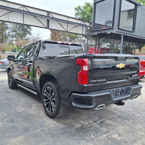 Chevrolet Cheyenne 6.2 Doble Cab High Country 4X4 At