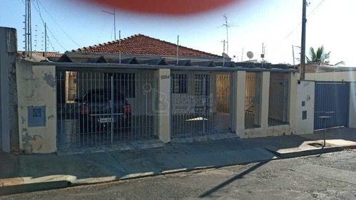 Imagem 1 de 6 de Venda De Casas / Padrão Na Cidade De Araraquara 11090