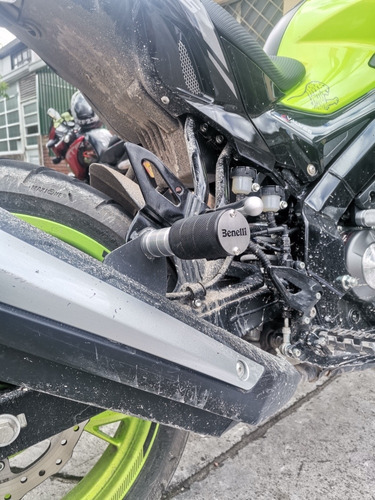 Slider Exosto Benelli 180 S - Accesorio Benelli 180 S