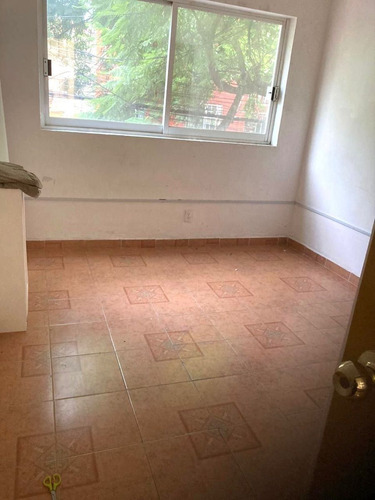 Casa En Venta, Col Anahuac, Excelente Ubicación.