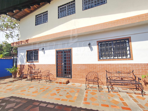 Imagen 4 de 26 de Ledezma Asesores Vende Edificación Residencial Céntrica, Ubicada Detrás Del Ivss, Ciudad Bolívar - Venezuela