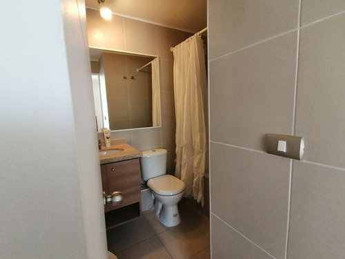 Se Vende Acogedor Departamento En Rene Pienovi Viña Del Mar