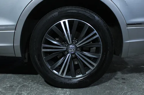 Volkswagen Tiguan 1.4 Trendline Plus At