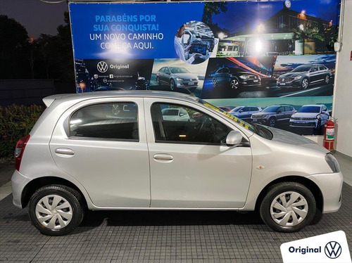 Imagem 4 de 8 de Etios 1.3 X 16v Flex 4p Automático
