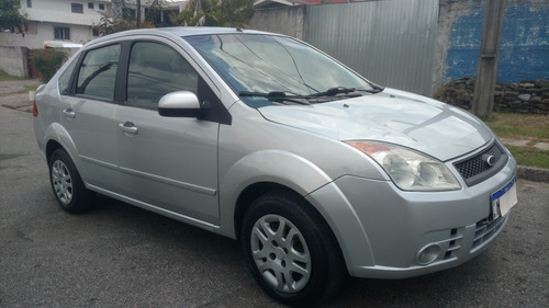 Imagem 5 de 15 de Ford Fiesta 1.6