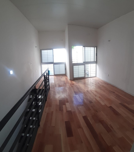 Alquiler Apartamento Punta Carretas Tipo Loft Con Patio