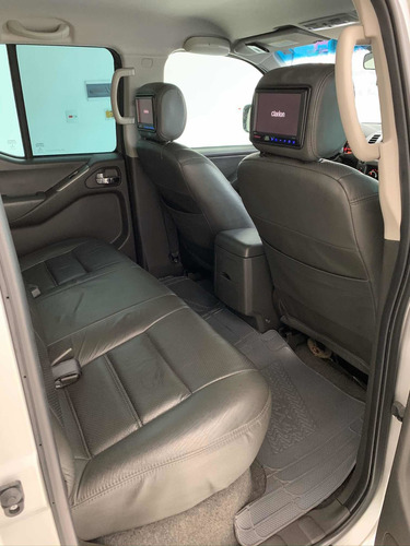 Nissan Frontier 2.5 Sv Attack Cab. Dupla 4x4 Aut. 4p 2015