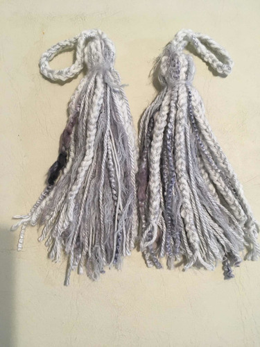 Par Borlas Decorativas Artesanales Grises Lana Trencillas