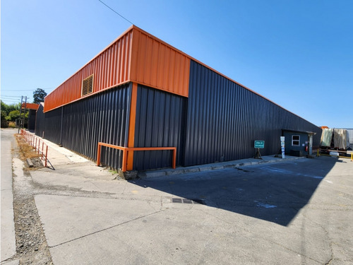 Arriendo Bodega De 750 M2 En Ruta 5 Sur, Lautaro.