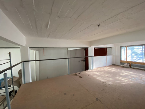 Alquiler Local Comercial 280 M2 C/ Entrepiso Gral Flores Hipodromo