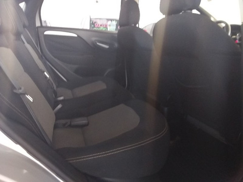 Linea 1.8 Essence 16v Flex 4p Automatizado 80303km