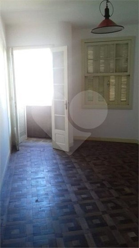 Apartamento De 2 Dormitórios No Petrópolis - 28-im504441