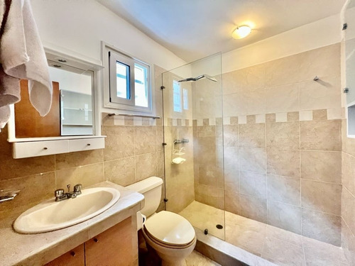 Imagen 21 de 30 de Se Vende Casa 400m2 4h+s/6b/5p Oripoto