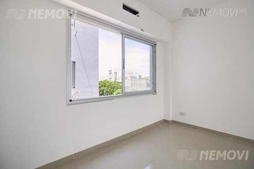Imagen 6 de 10 de Edificio - Flores Norte