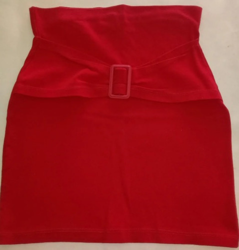 Pollera Roja Tubo