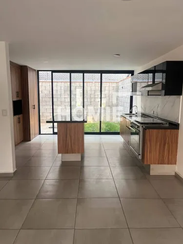 Casa En Renta En San Juan Cuautlancingo, Puebla, 93000
