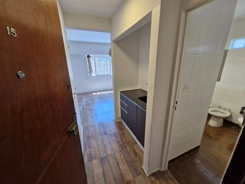 Venta Consultorio Renovado Impecable