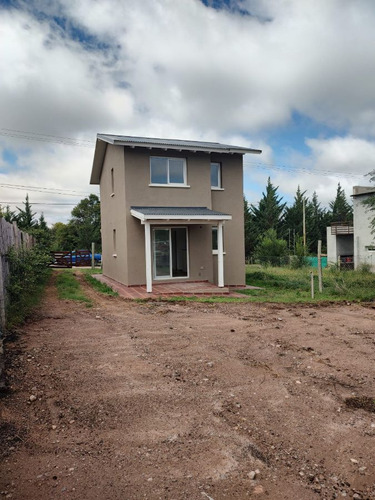 Imagen 14 de 30 de Casa En Venta De 2 Dormitorios C/ Cochera En La Cumbre
