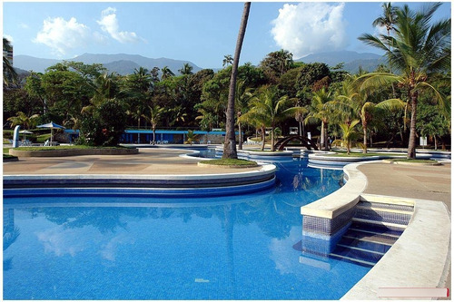Club Puerto Azul. Acción En Venta
