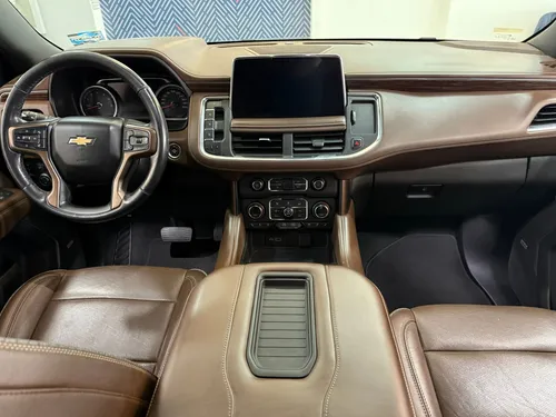 Chevrolet Suburban 6.2 V8 High Country At