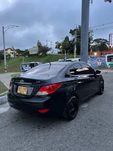 Hyundai Accent 1.4l 4 p