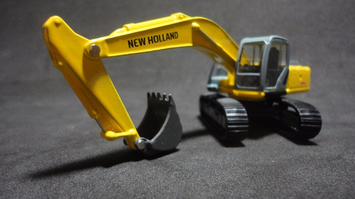 Llm - Maquinas Viales Construccion - New Holland E215b - Ho (Usado)