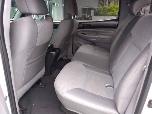 Imagen 7 de 15 de Toyota Tacoma 2015 4p Trd Sport V6/4.0 Aut
