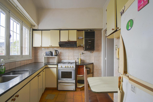Venta Ph 4 Ambientes Sin Expensas C/ Terraza, Quincho Y Parrilla. Bernal. Apto Credito.