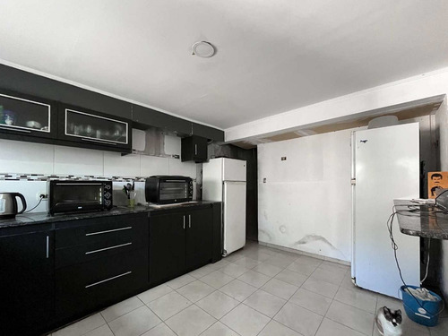Casa En Venta En Villa Elisa De 3 Dormitorios