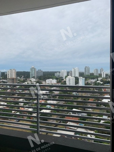 Imagen 8 de 30 de Oportunidad En Alexander Boulevard - Punta Del Este Mansa